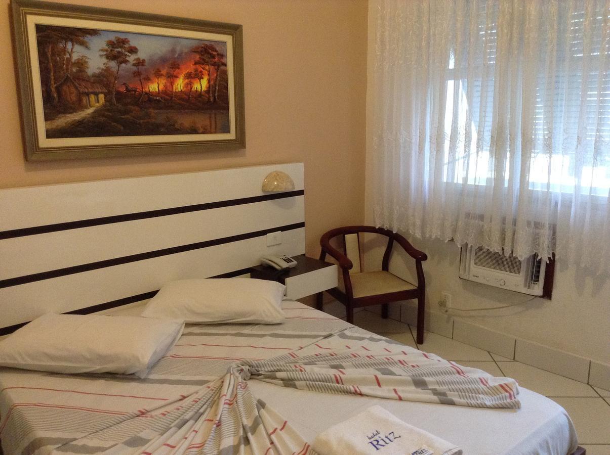 Ritz Hotel Santos  Dış mekan fotoğraf